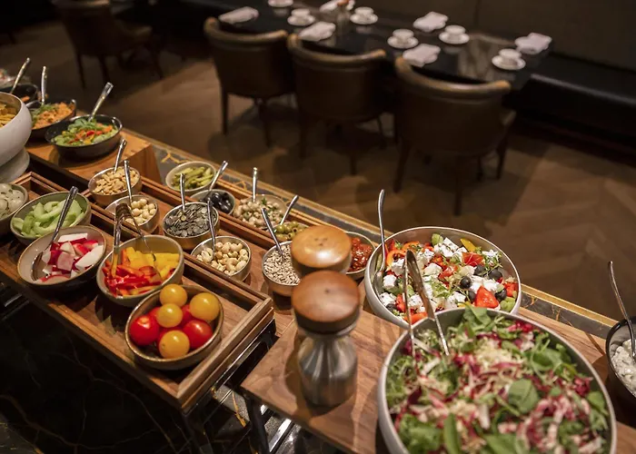 Parisi Udvar Budapest, Part Of Hyatt 5*