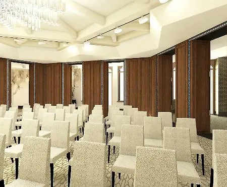 Parisi Udvar Budapest, Part Of Hyatt Hotel