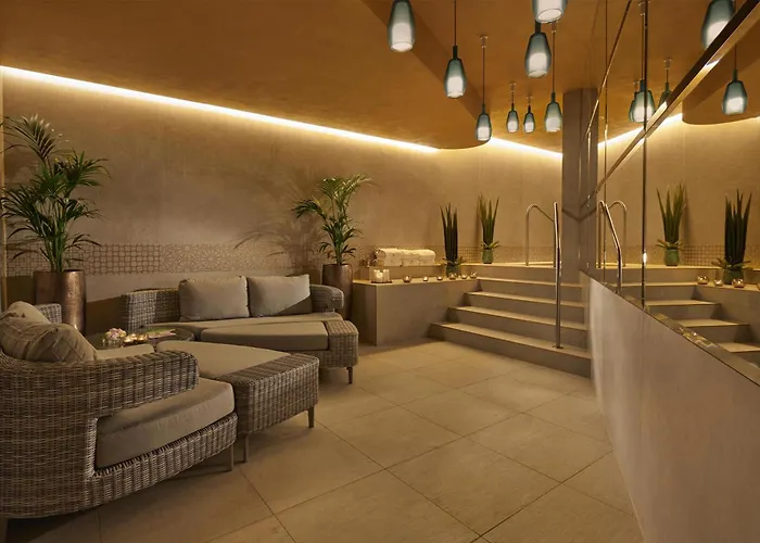 Párisi Udvar Budapest, Part Of Hyatt 5* Budapeste