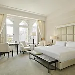 Parisi Udvar Budapest, Part Of Hyatt