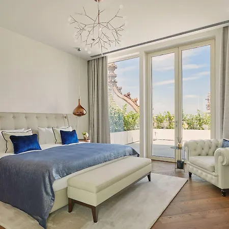 Parisi Udvar Budapest, Part Of Hyatt Hotel