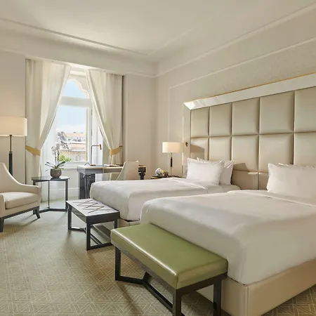 Parisi Udvar Budapest, Part Of Hyatt Budapest