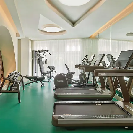 Parisi Udvar Budapest, Part Of Hyatt Hotel