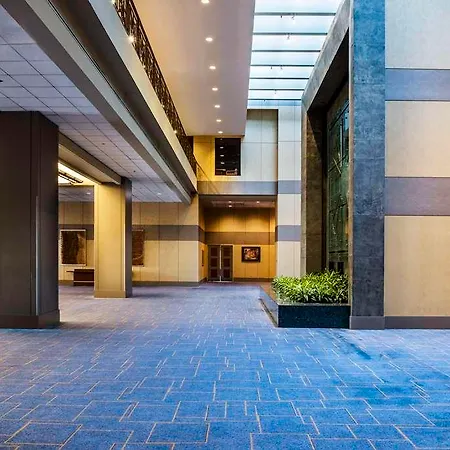 Parisi Udvar Budapest, Part Of Hyatt Hotel