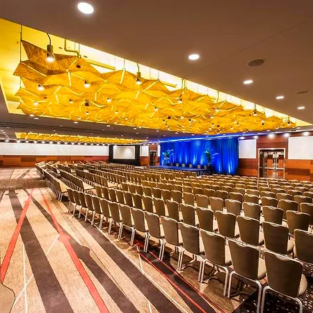 Parisi Udvar Budapest, Part Of Hyatt 5*