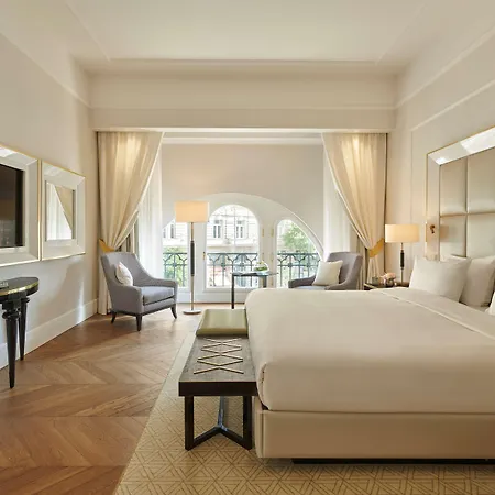 Parisi Udvar Budapest, Part Of Hyatt Hotel Budapest