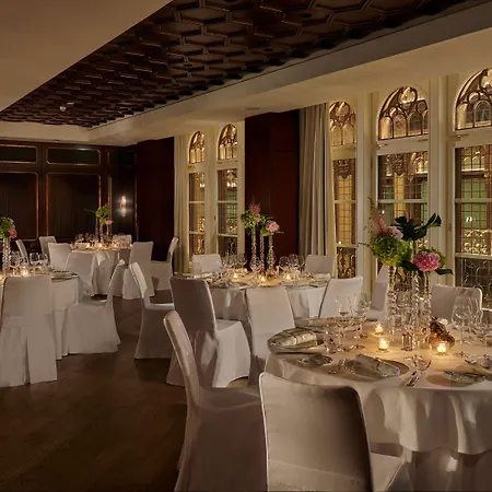 Parisi Udvar Budapest, Part Of Hyatt Hotel Budapest