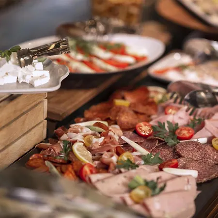 Hotel Parisi Udvar Budapest, Part Of Hyatt Budapest