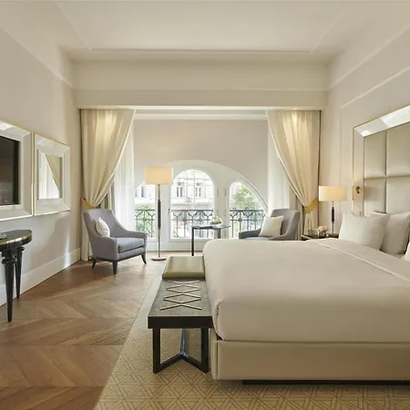 Párisi Udvar Budapest, Part Of Hyatt 5*