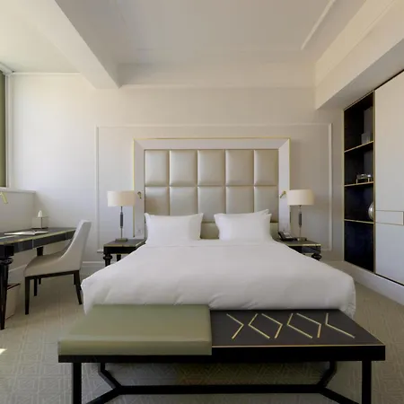 Parisi Udvar Budapest, Part Of Hyatt Hotel 5*