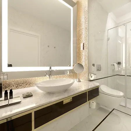 Párisi Udvar Budapest, Part Of Hyatt 5*