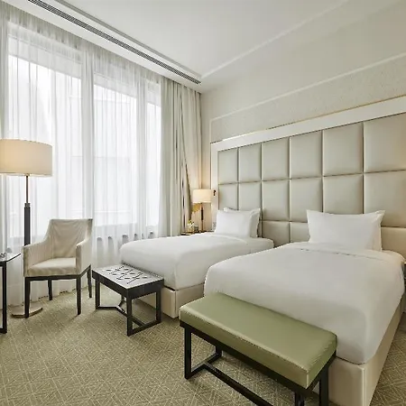 Párisi Udvar Budapest, Part Of Hyatt Hotel