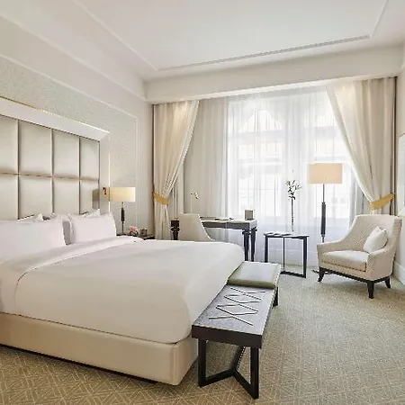 Párisi Udvar Budapest, Part Of Hyatt 5*
