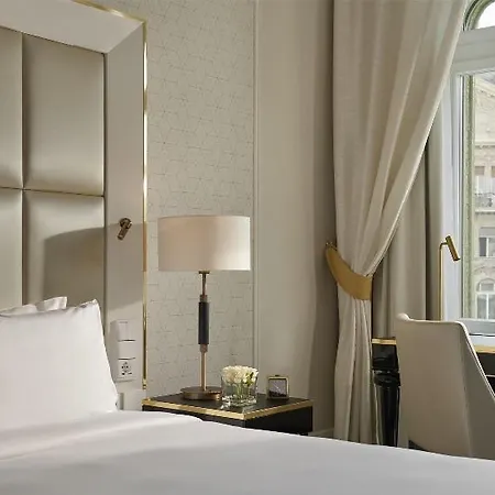 Hotel Parisi Udvar Budapest, Part Of Hyatt Budapešť