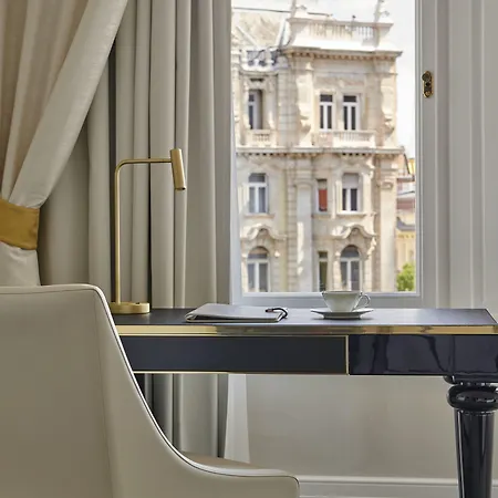 Hotel Parisi Udvar Budapest, Part Of Hyatt