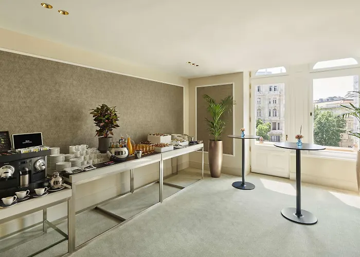 Szálloda Párisi Udvar Budapest, Part Of Hyatt Budapest