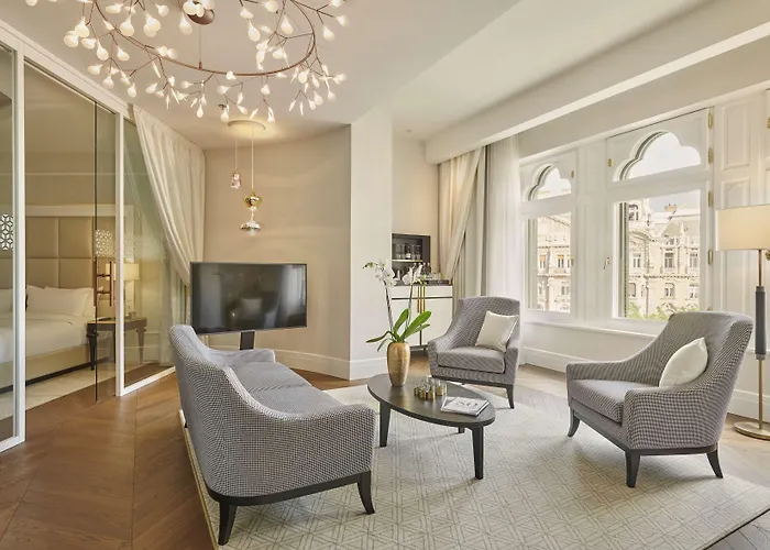 Szálloda Párisi Udvar Budapest, Part Of Hyatt 5*