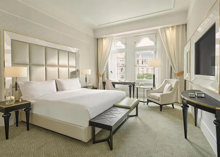 Szálloda Párisi Udvar Budapest, Part Of Hyatt Budapest