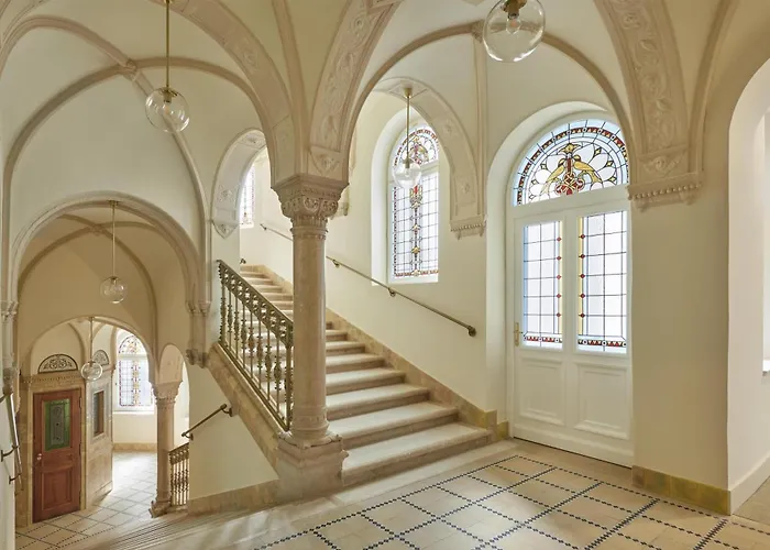 Párisi Udvar Budapest, Part Of Hyatt 5*