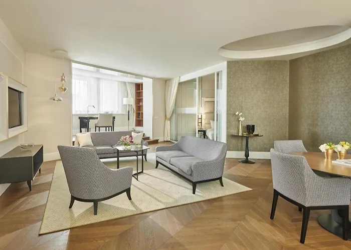 Párisi Udvar Budapest, Part Of Hyatt 5*