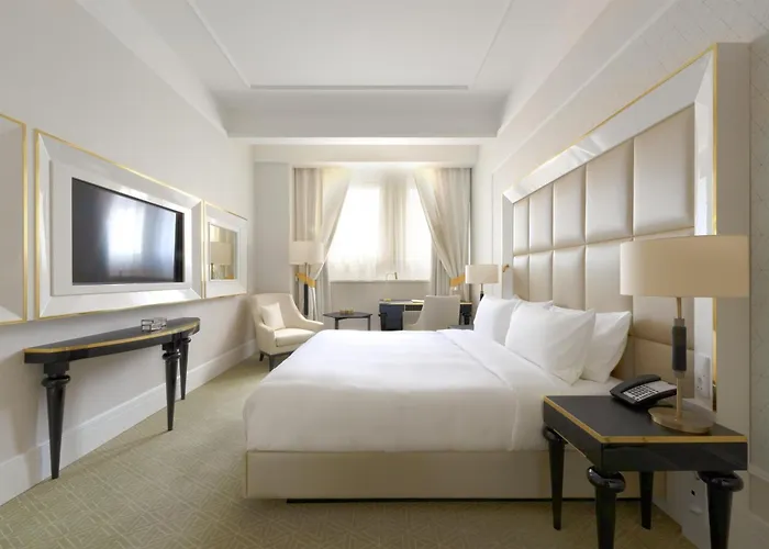 Párisi Udvar Budapest, Part Of Hyatt Szálloda