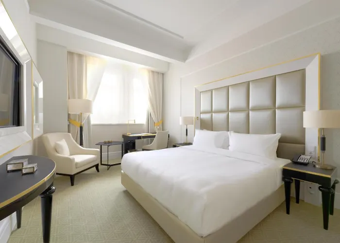 Párisi Udvar Budapest, Part Of Hyatt 5* Budapest