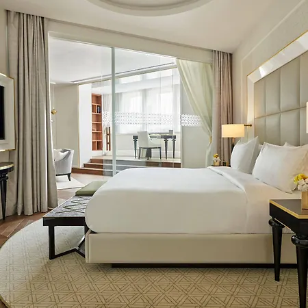 Párisi Udvar Budapest, Part Of Hyatt 5* Budapeste